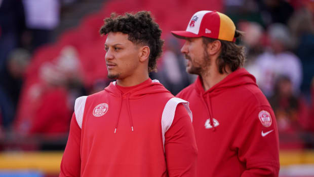 Kansas City Chiefs quarterbacks Patrick Mahomes and Blaine Gabbert look on ahead of game against the Buffalo Bills.